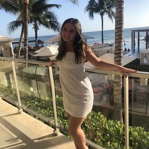 Meet your Posher, Brenna